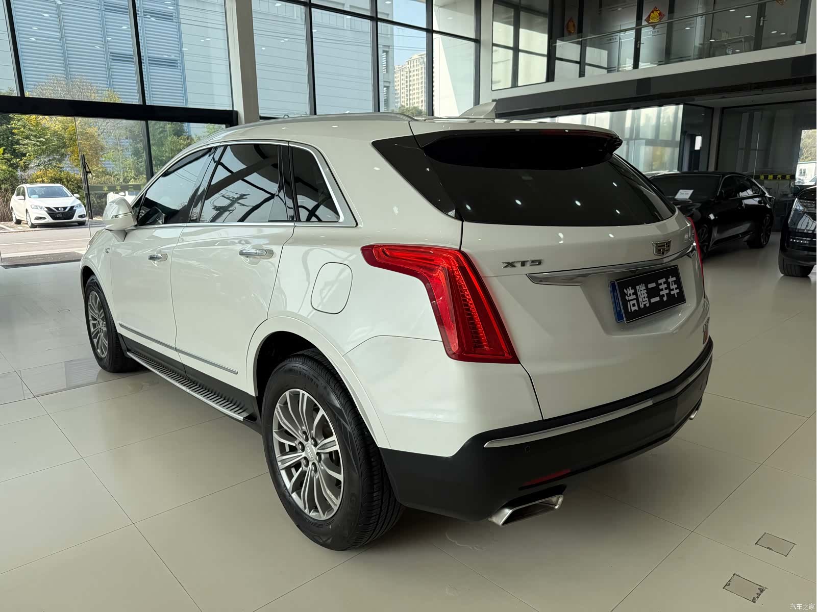 Cadillac XT5, 2016 6