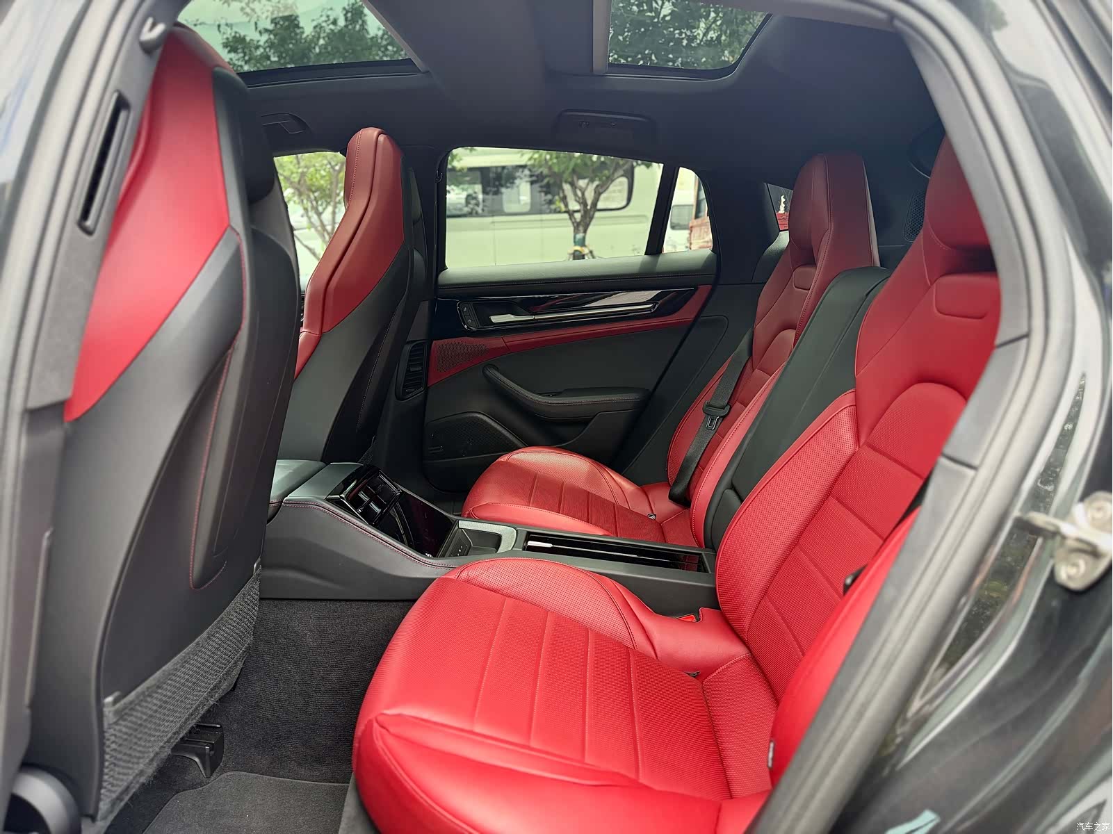 Porsche Panamera, 2024 14
