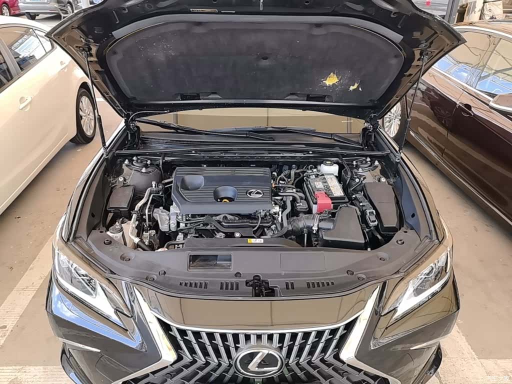 Lexus ES, 2024 20