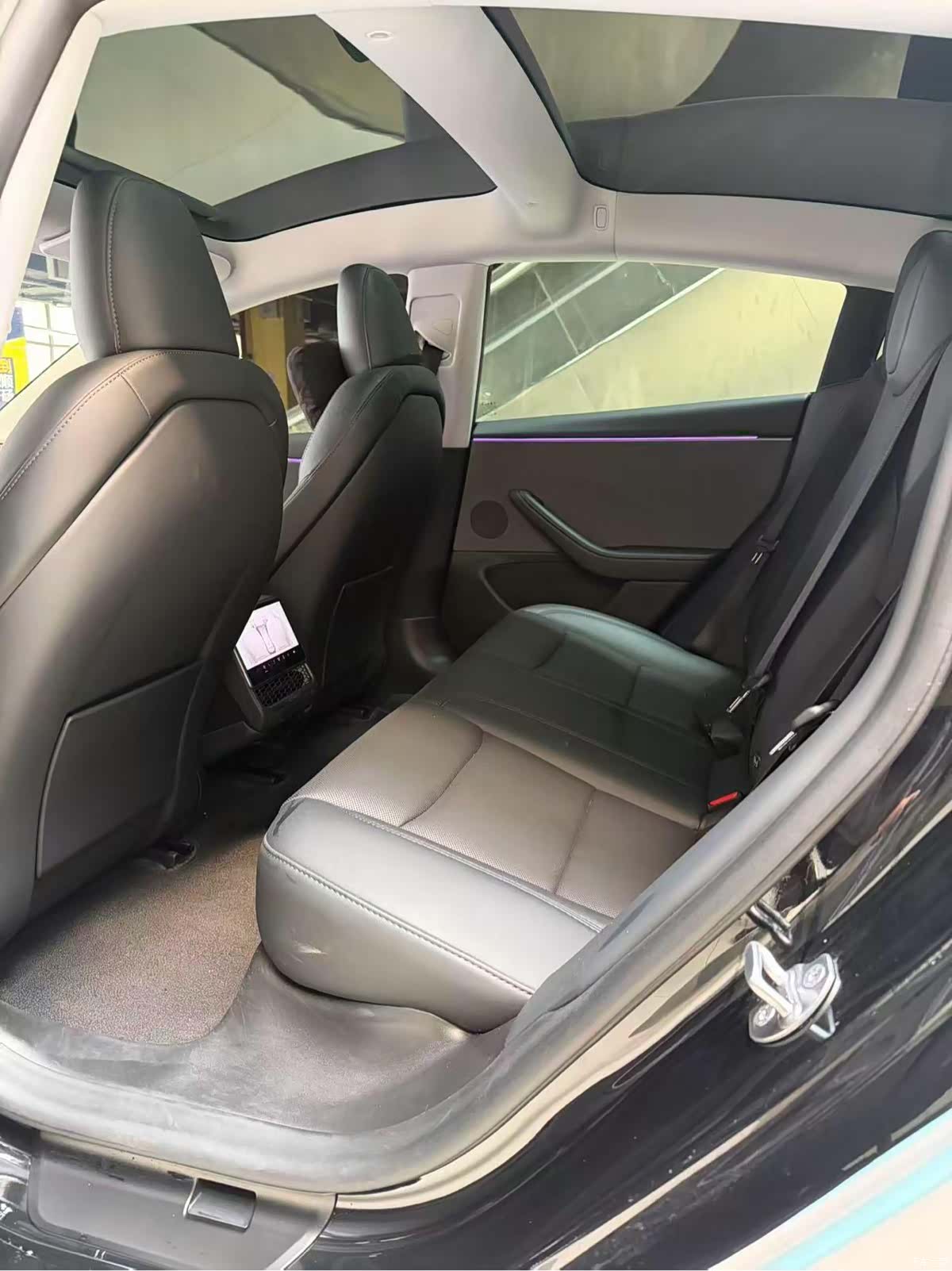 Tesla Model 3, 2025 2