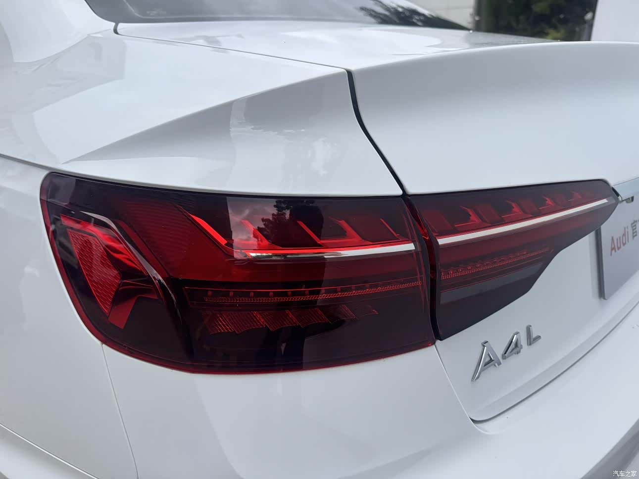 Audi A4L, 2024 14