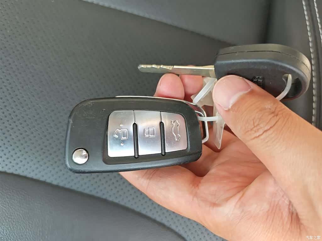 Geely X3, 2019 9