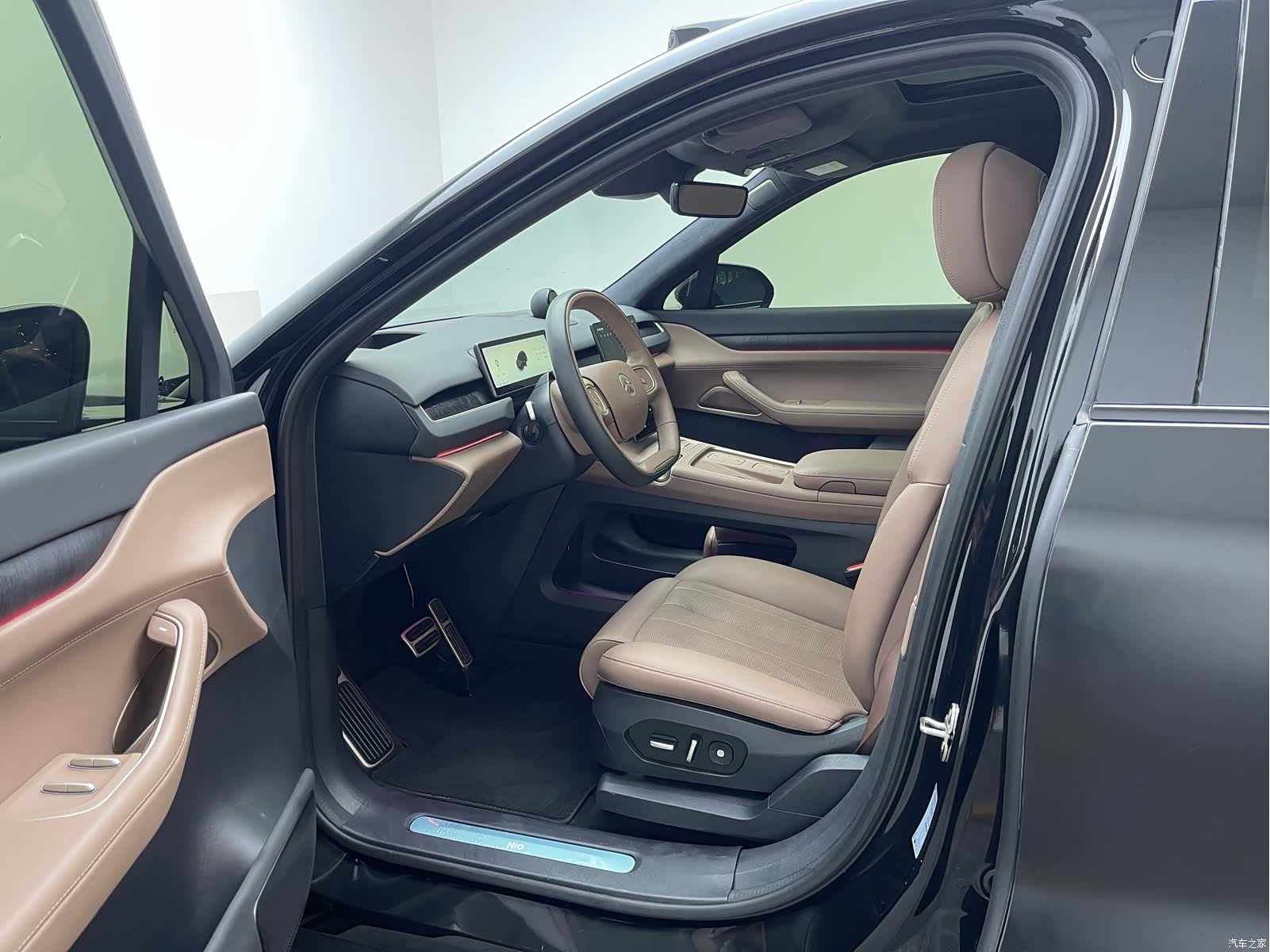 NIO ES8, 2024 10