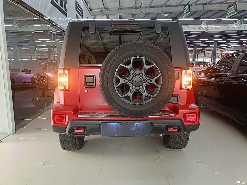 BAIC BJ40, 2025 6