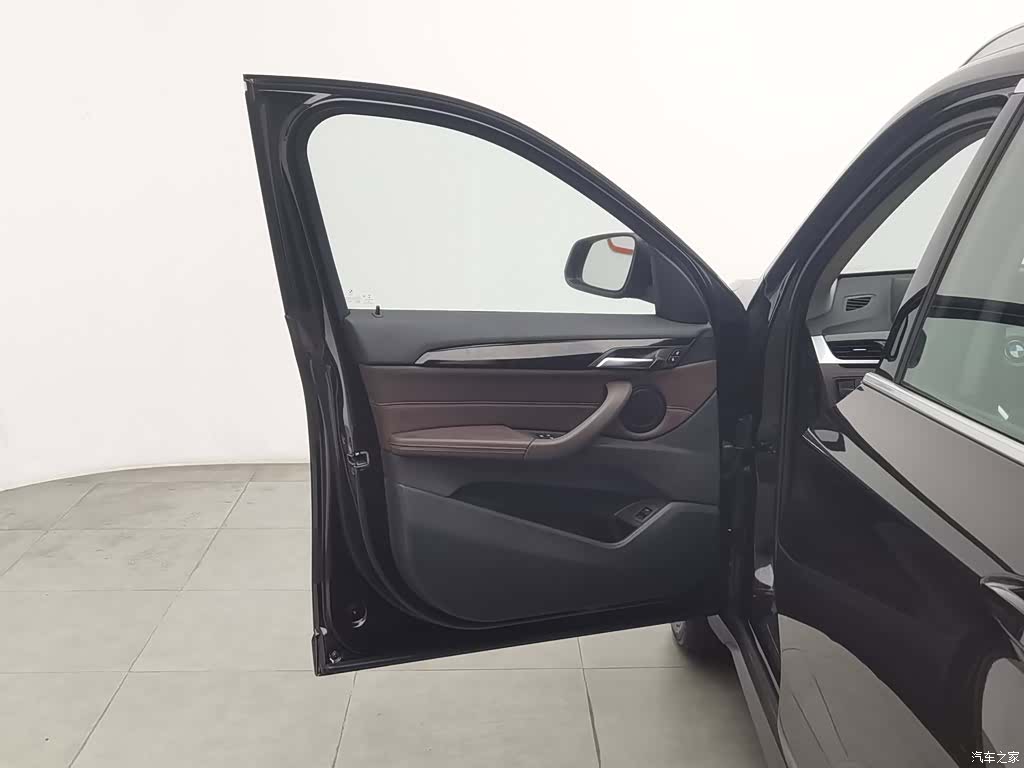 BMW X1, 2019 8