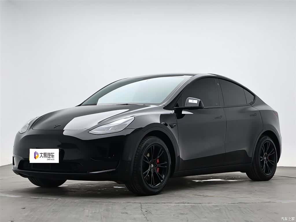 Tesla Model Y, 2022 1