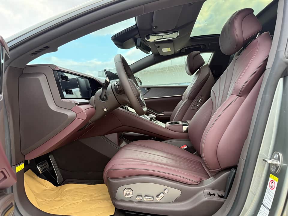 Denza Z9GT Denza Z9GT