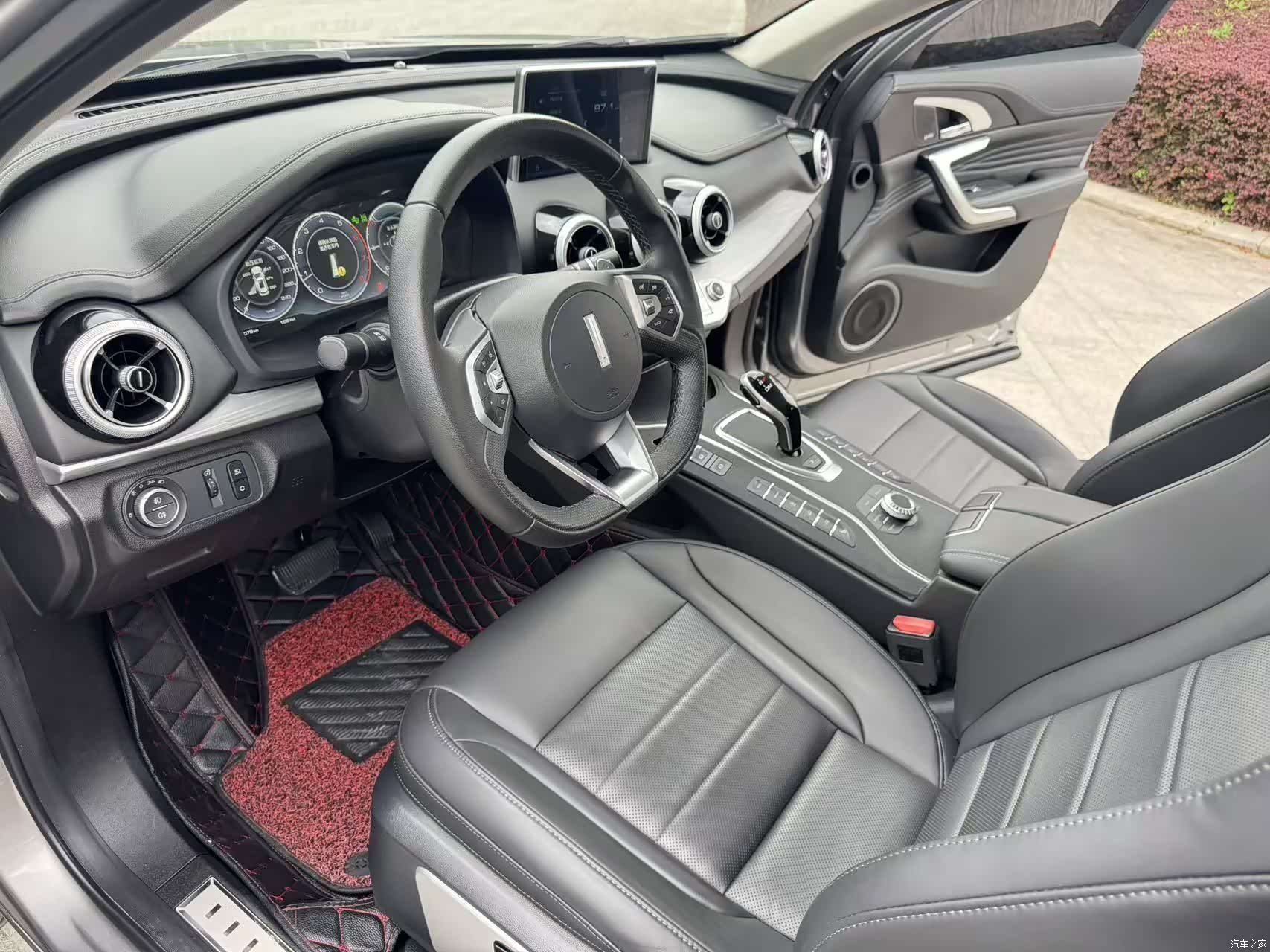 WEY VV7, 2019 13