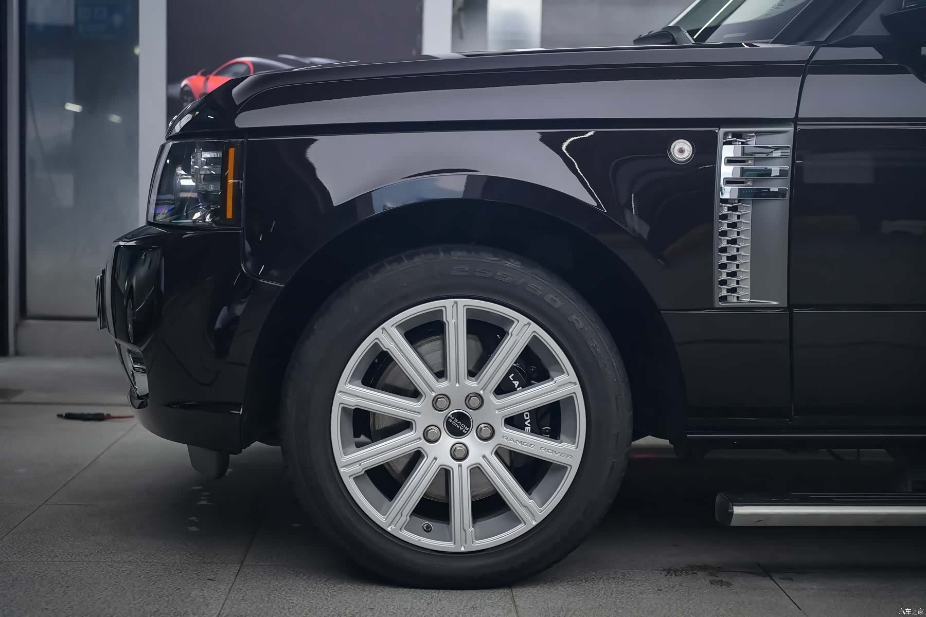Land Rover Range Rover, 2012 9