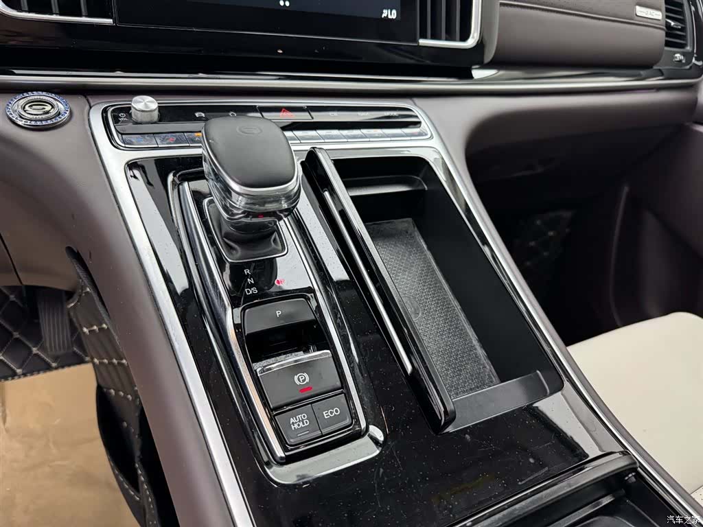 Trumpchi M8, 2021 24