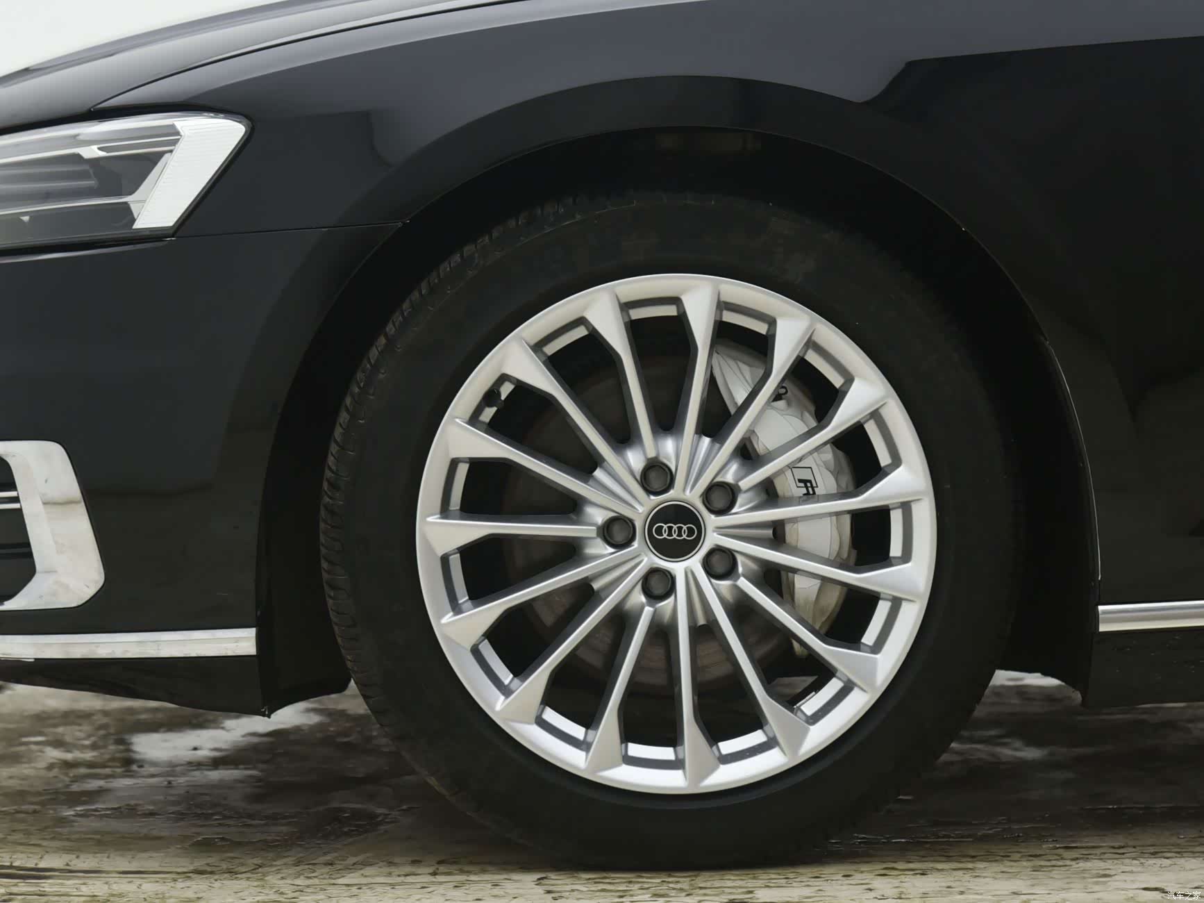 Audi A8L, 2021 14