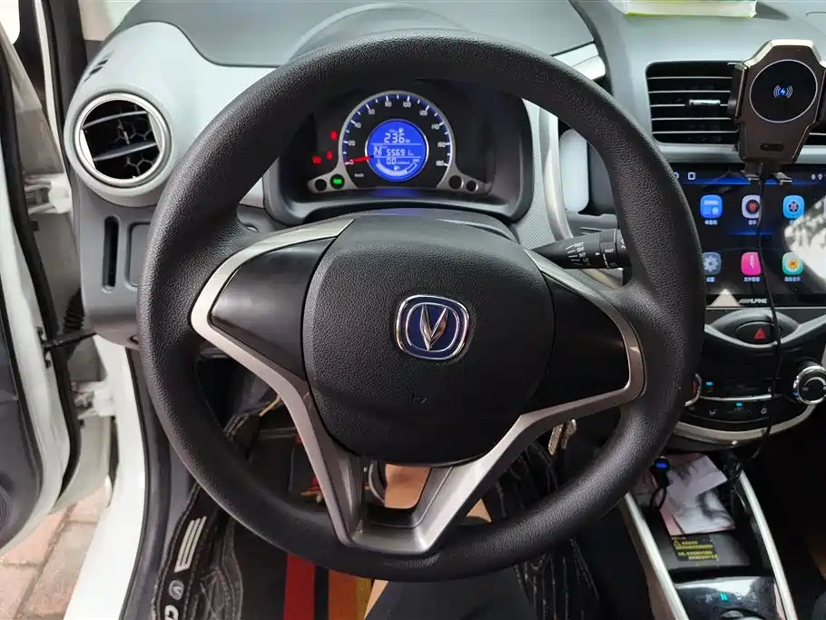 Changan Benben E-Star