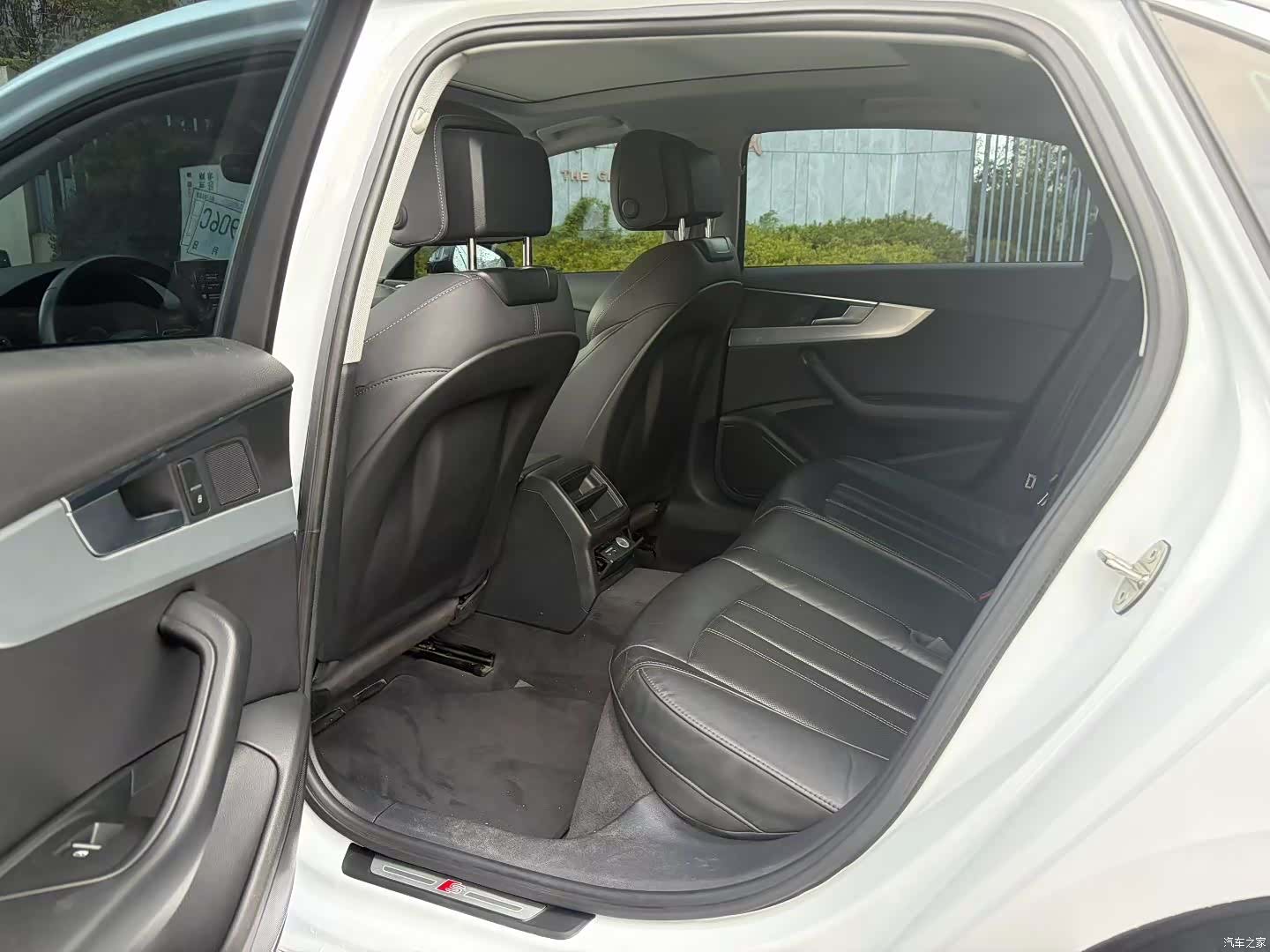 Audi A4L, 2020 14