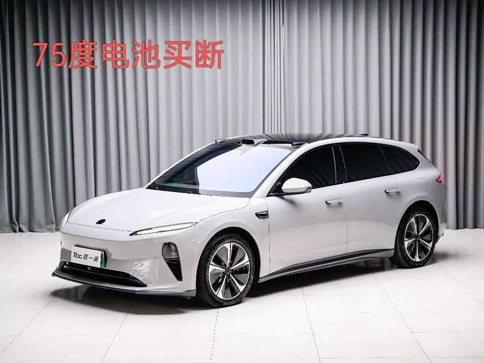 NIO ET5T