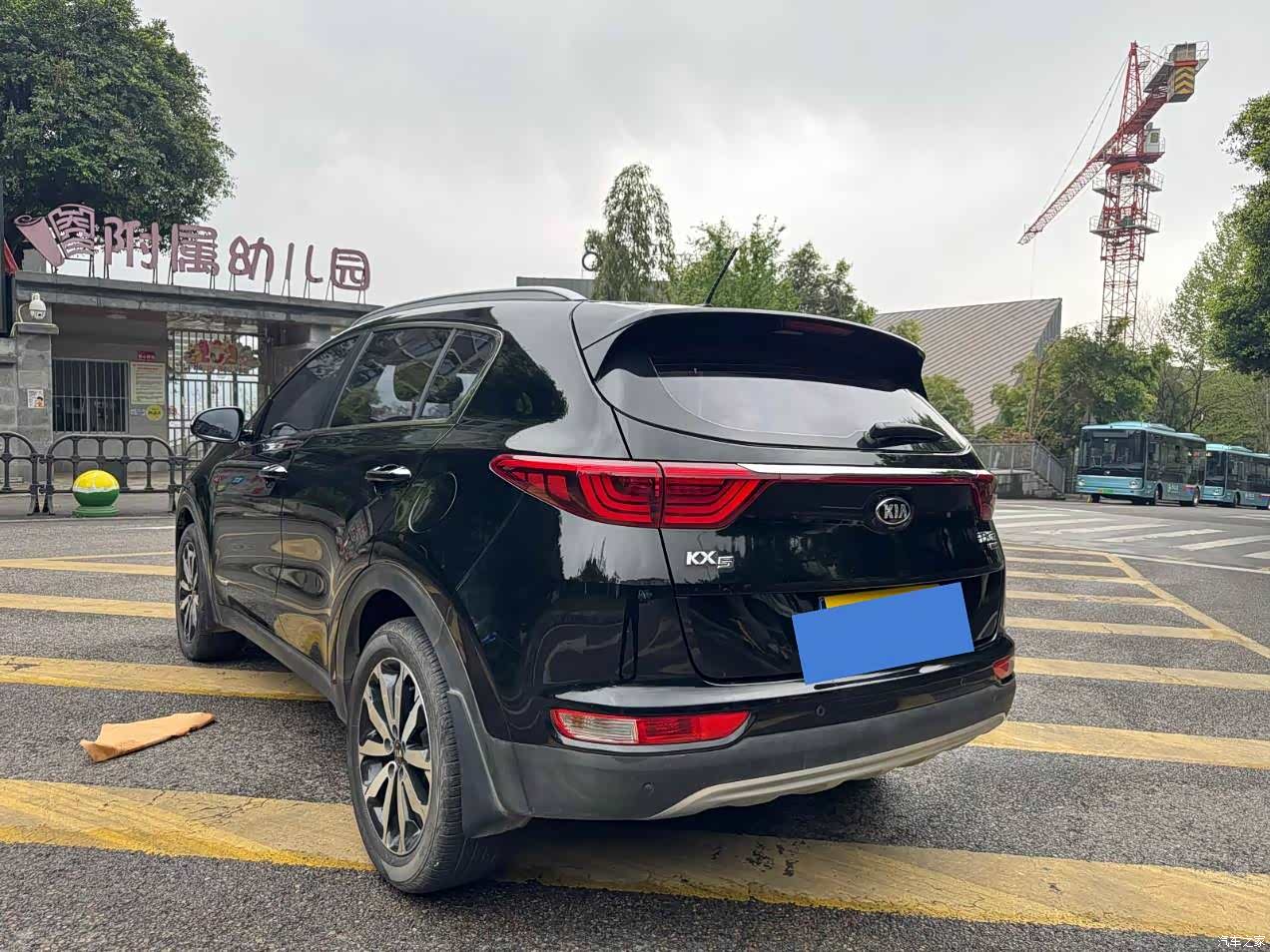Kia KX5, 2016 10