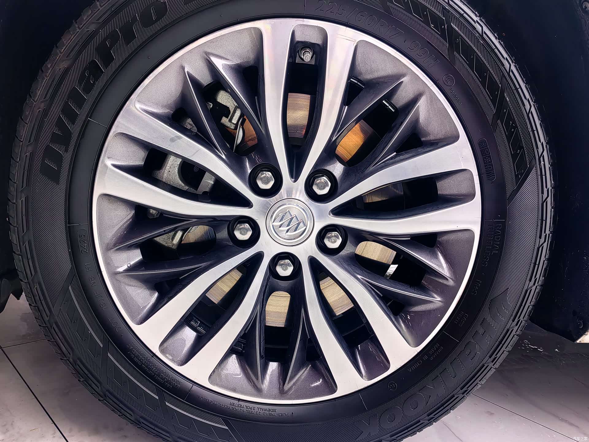 Buick GL8, 2021 21