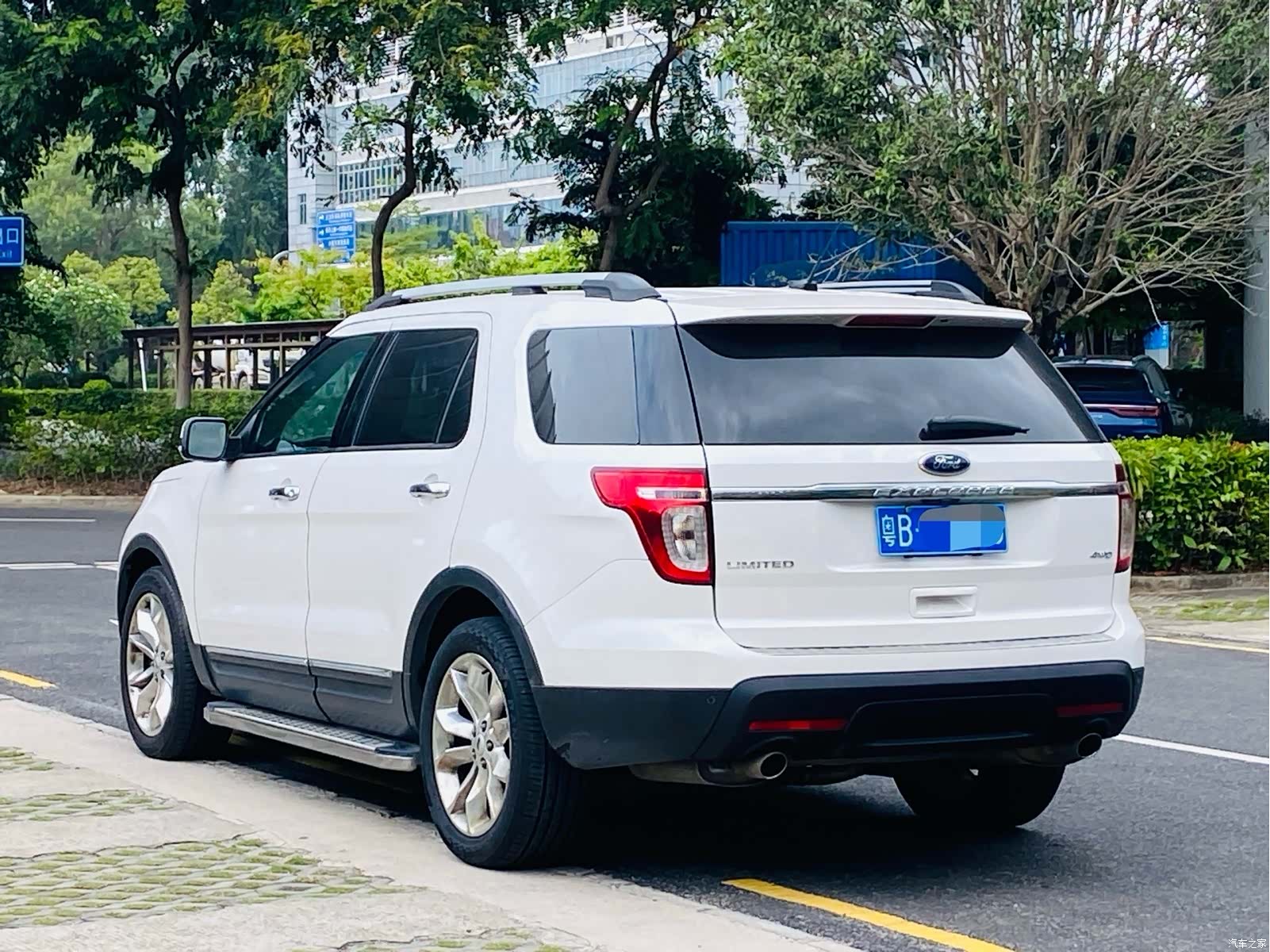 Ford Explorer, 2014 4