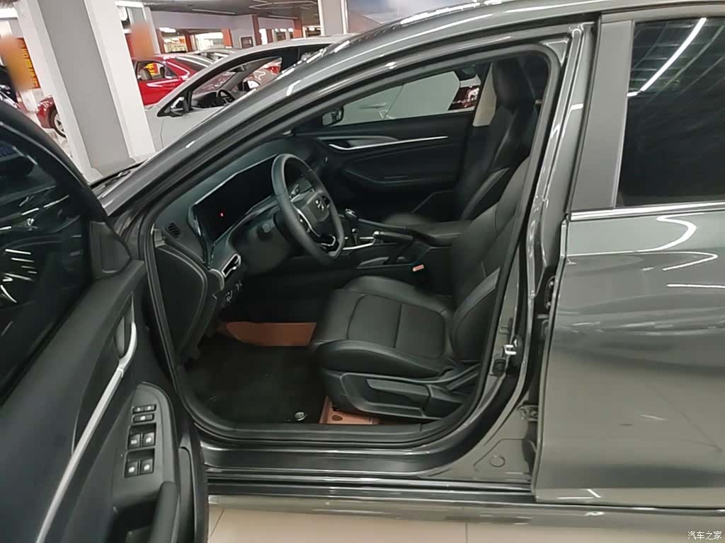 Changan Eado, 2025 15