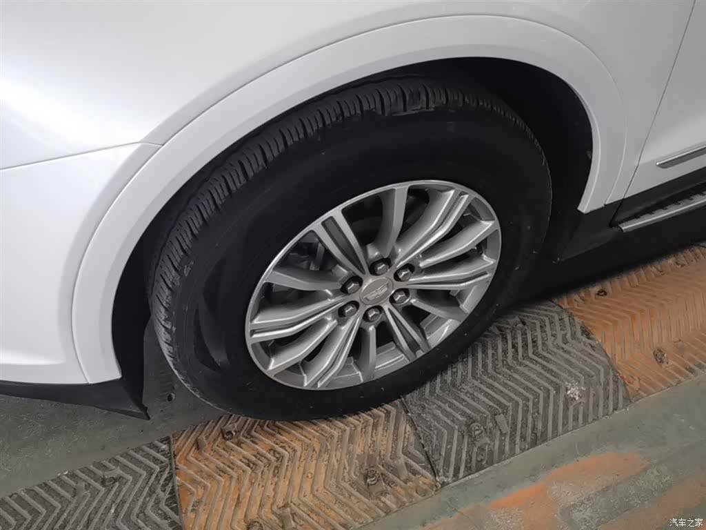Cadillac XT5, 2017 23