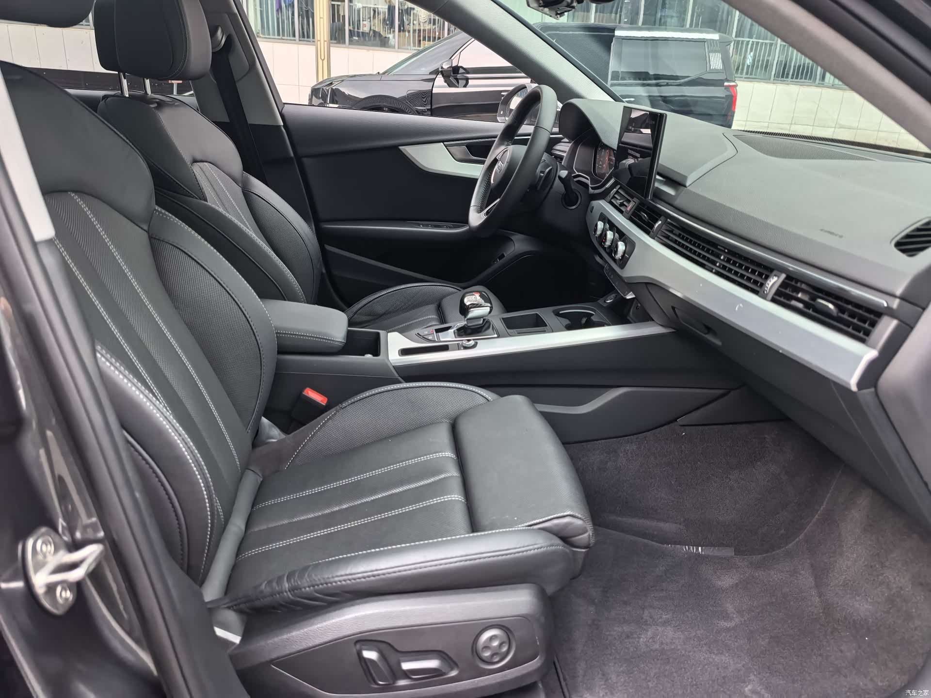 Audi A4L, 2021 15