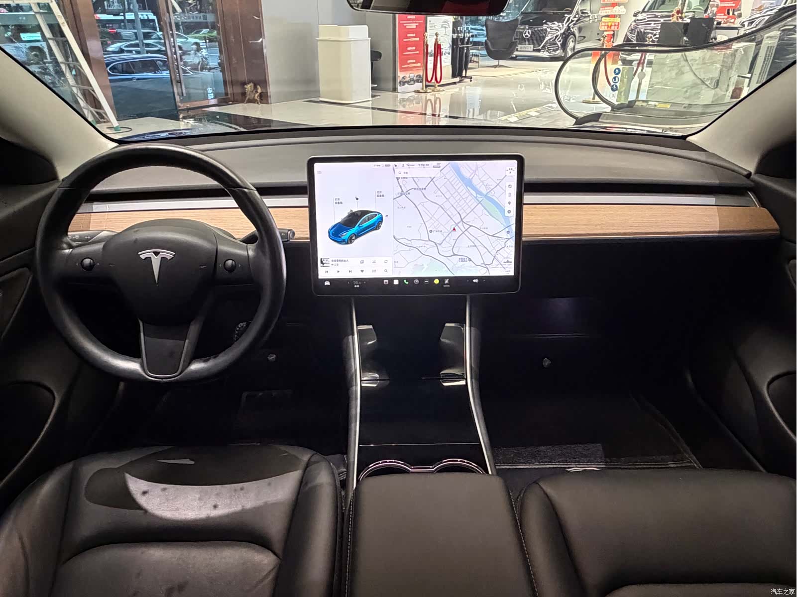 Tesla Model 3, 2019 11