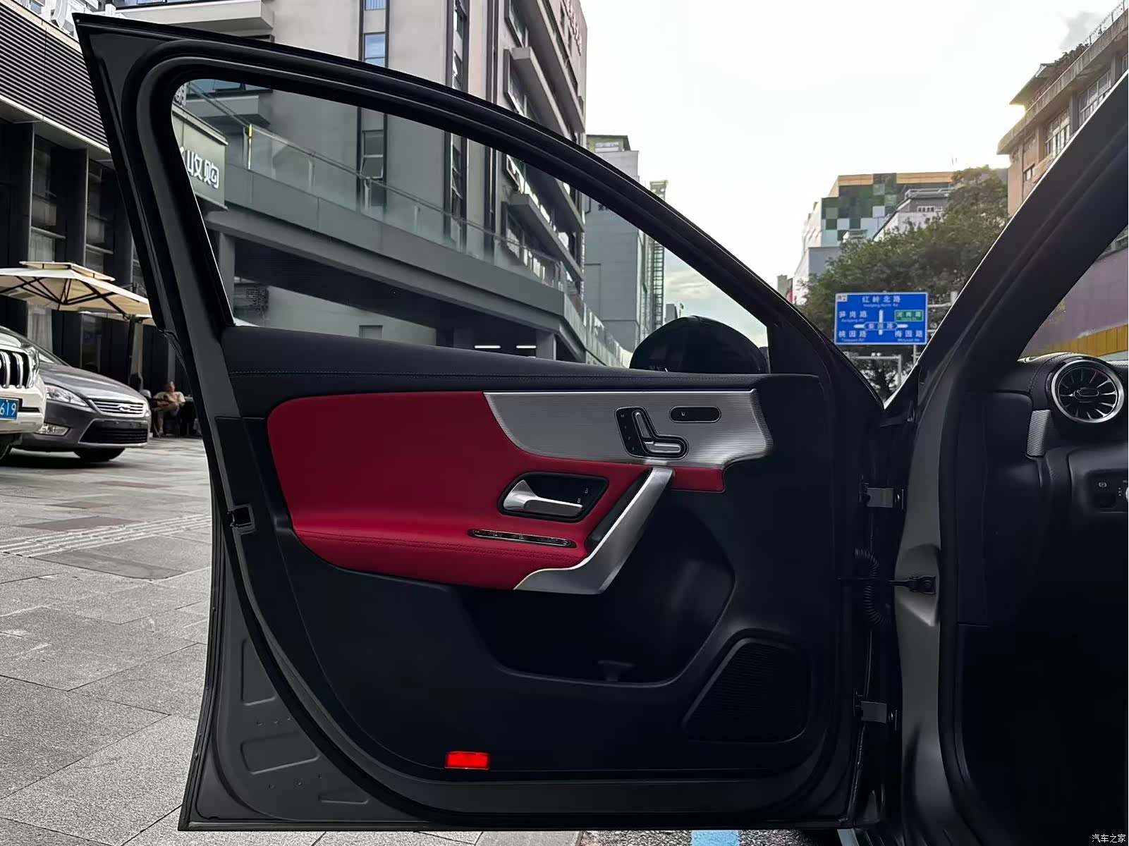 Mercedes-Benz A-Class, 2022 13
