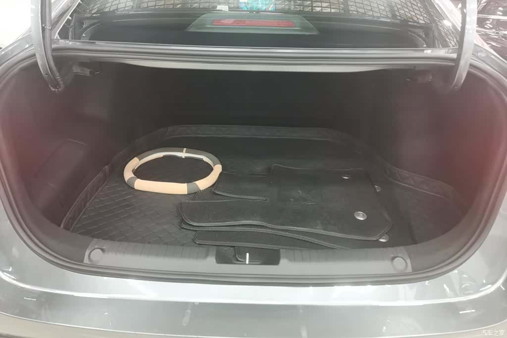 Geely 6, 2026 4