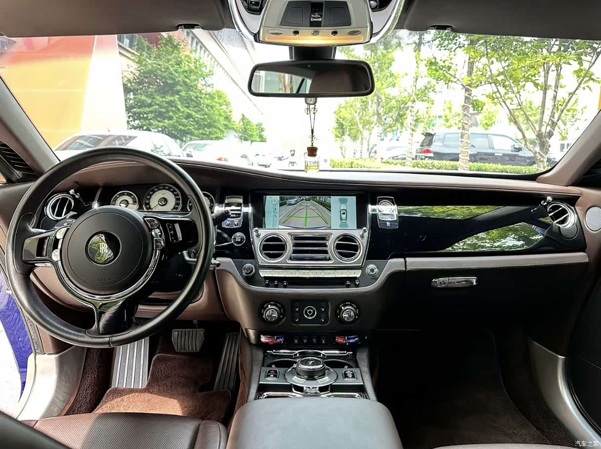 Rolls-Royce Wraith, 2017 7