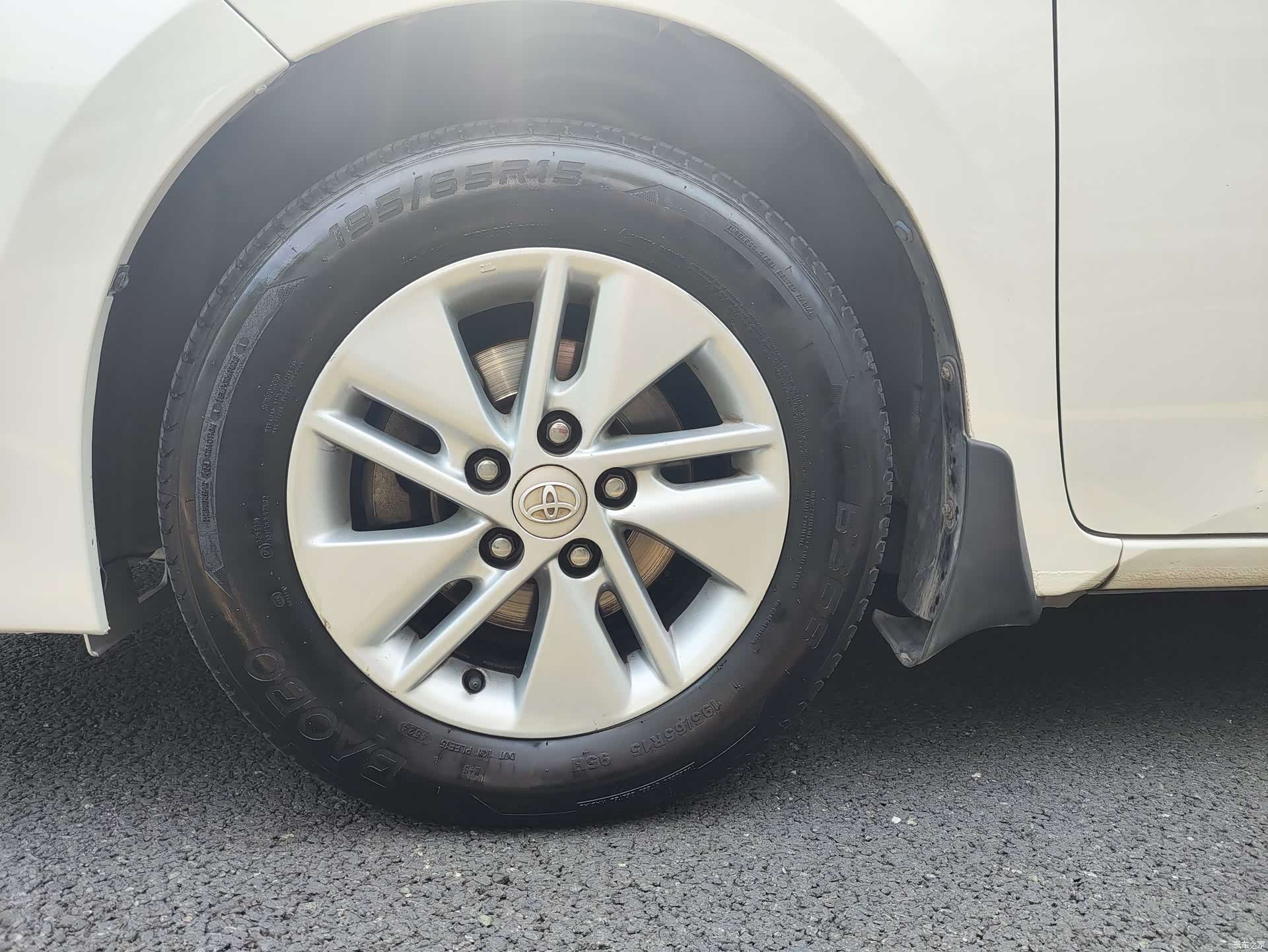 Toyota Corolla, 2016 16