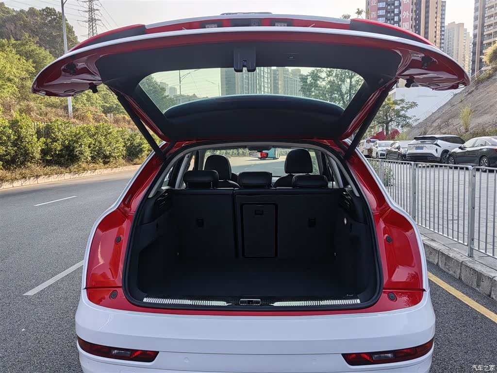 Audi Q3, 2019 9