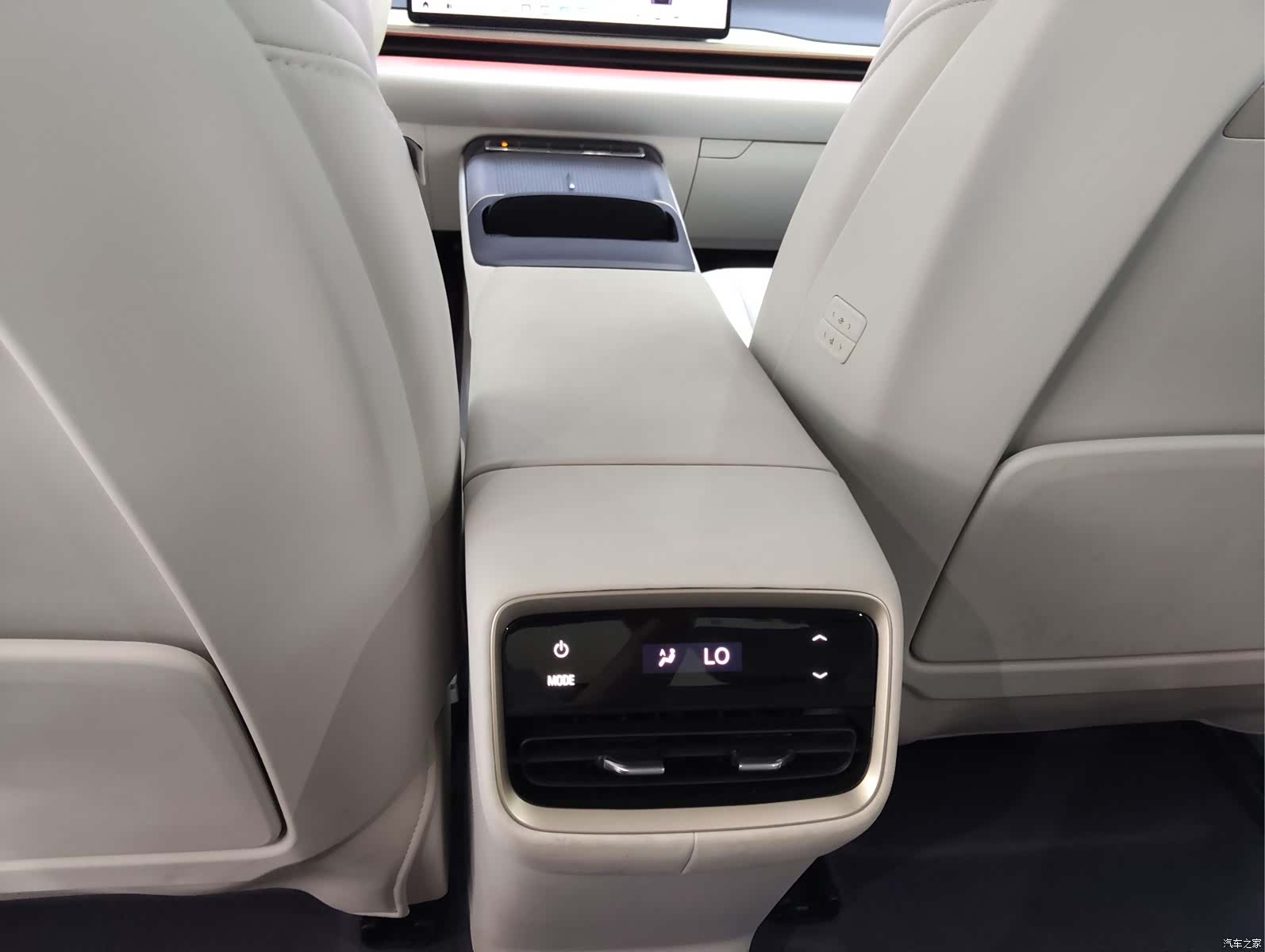 Buick L7, 2025 9