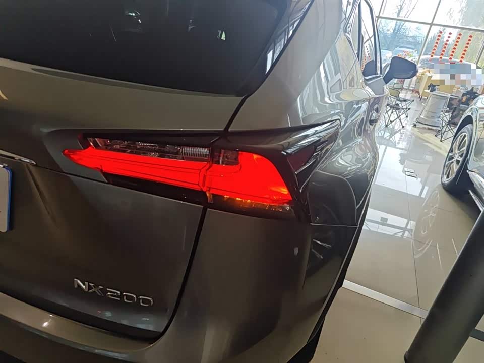 Lexus NX