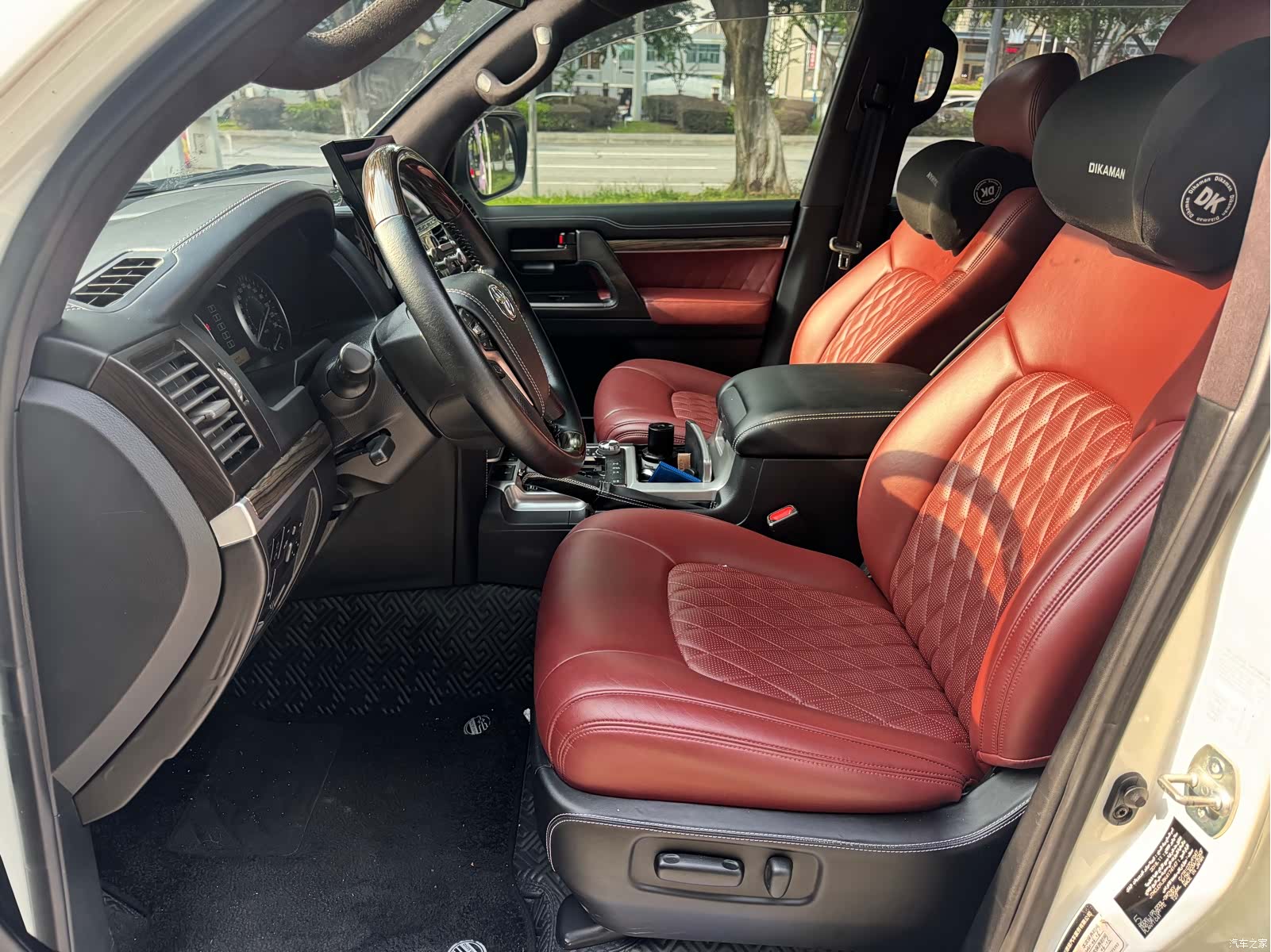 Toyota Land Cruiser, 2019 7