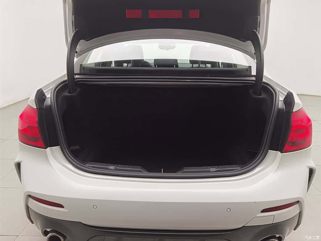 BMW 1 Series, 2022 16