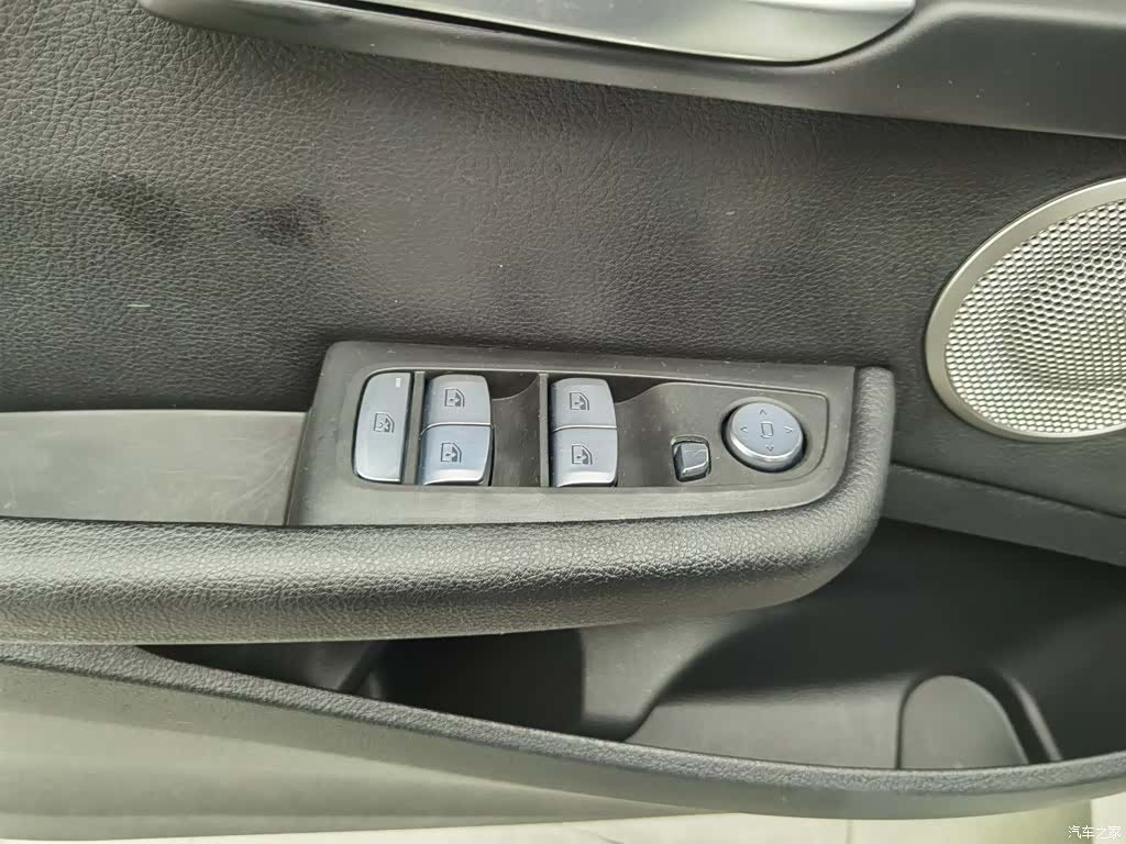 BMW 1 Series, 2022 9