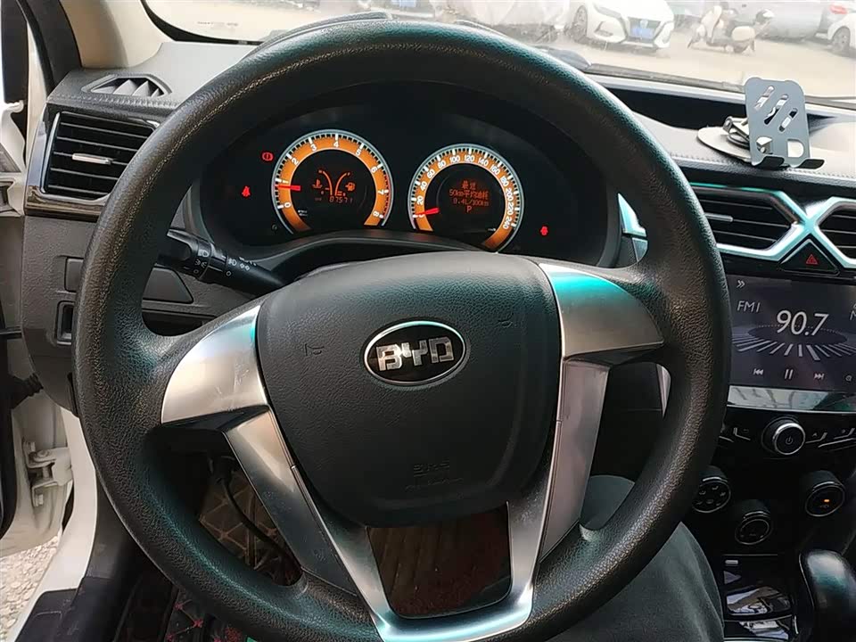 BYD F3