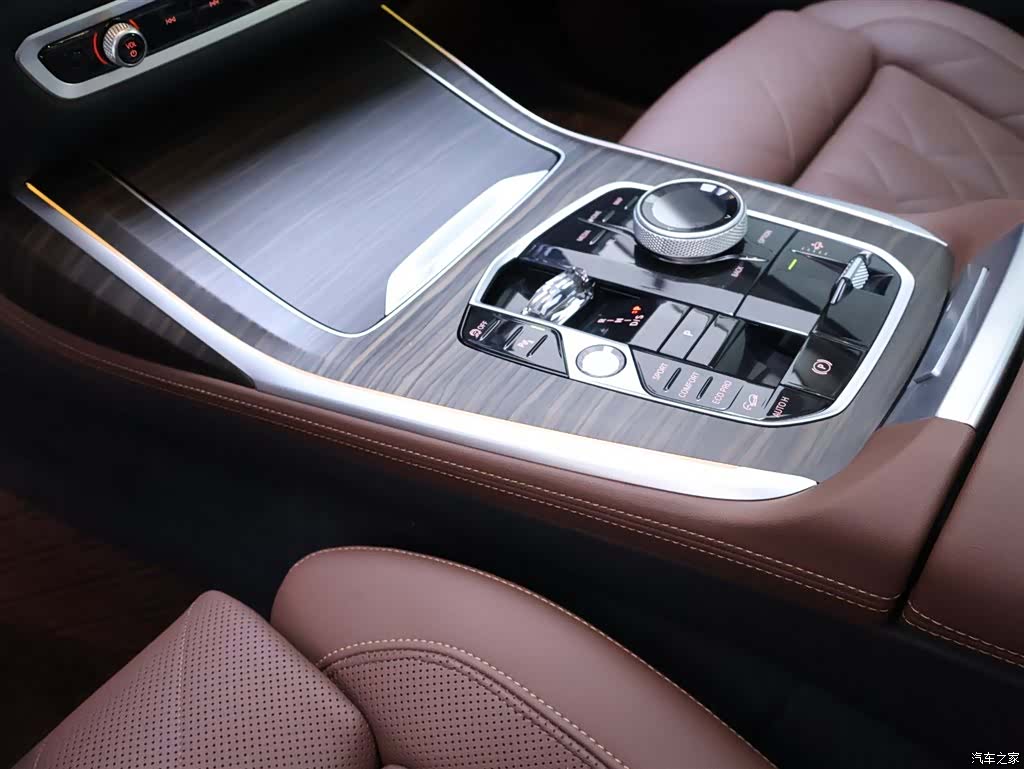 BMW X7, 2023 12