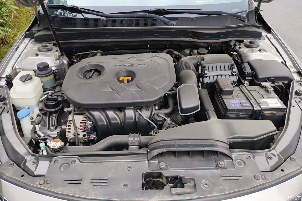 Kia K5, 2014 10
