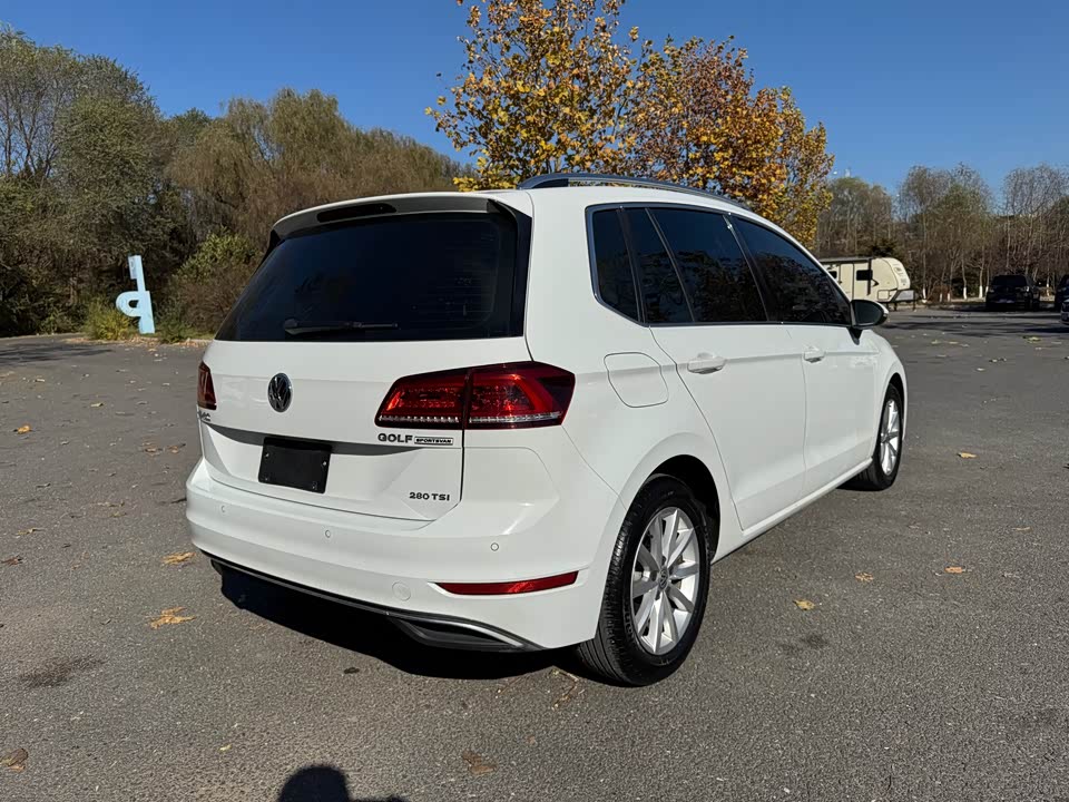 Volkswagen Golf*Jiayu