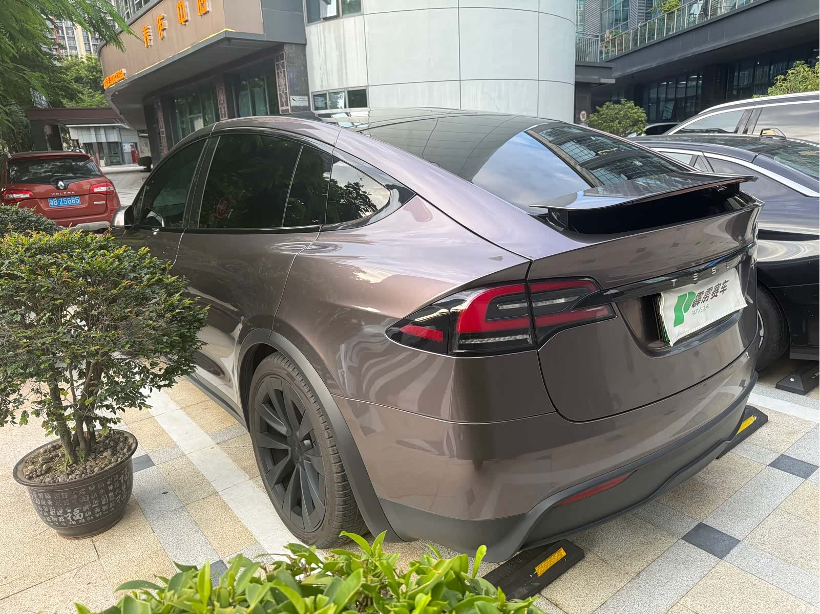 Tesla Model X, 2023 2