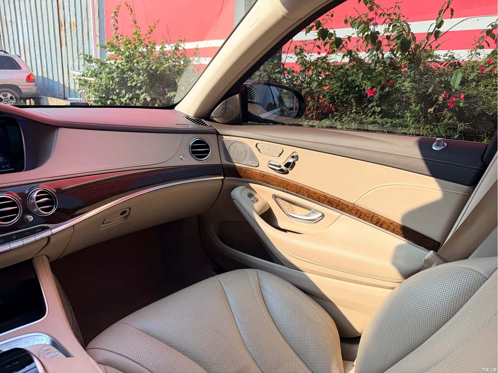 Mercedes-Benz S-Class, 2016 14