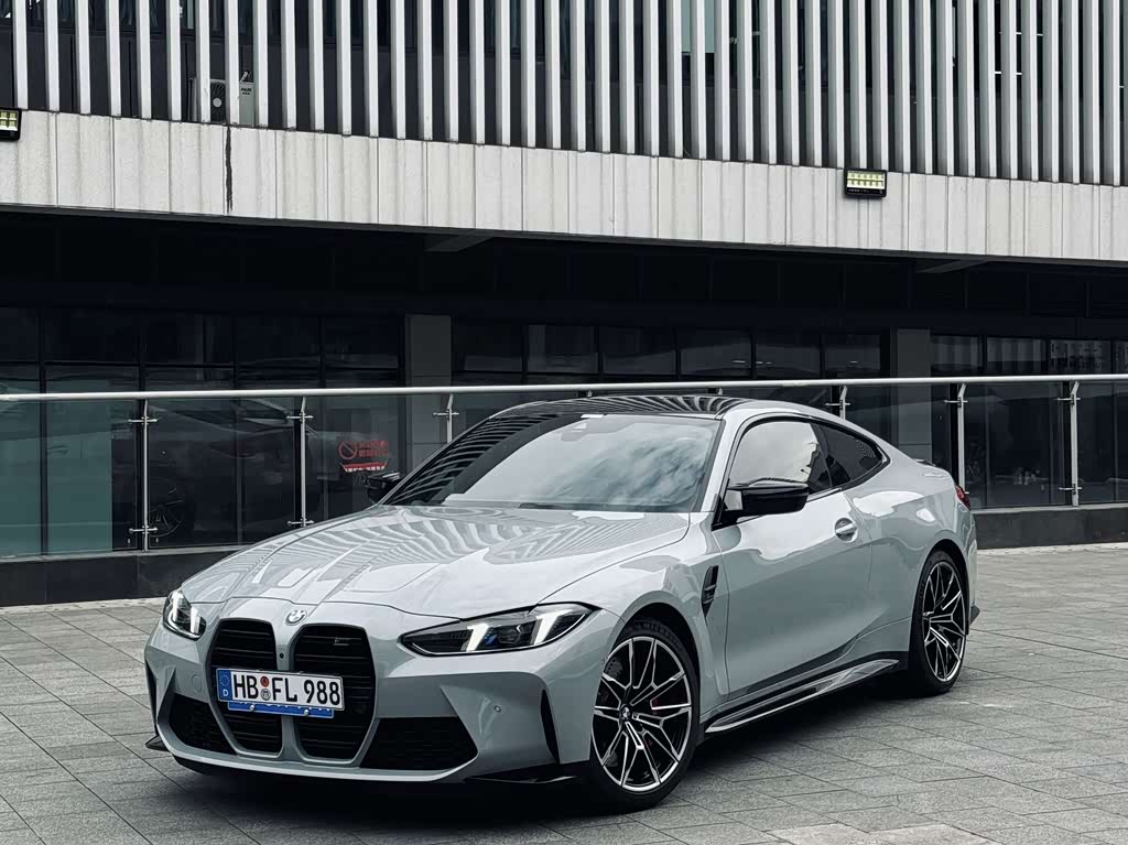 BMW M4