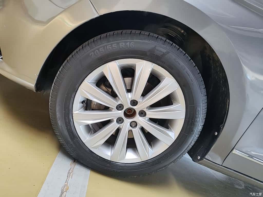 Volkswagen Bora, 2016 23
