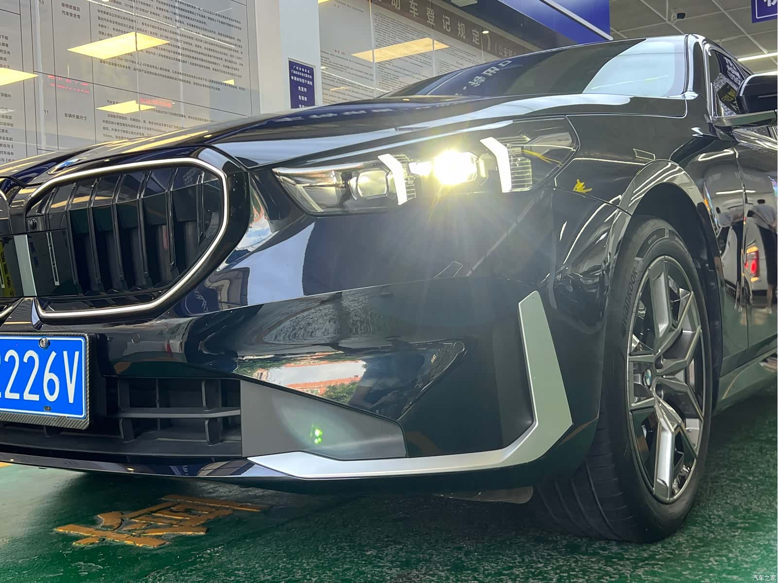 BMW 5 Series, 2024 10