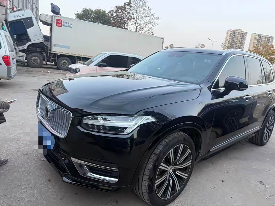 Volvo XC90