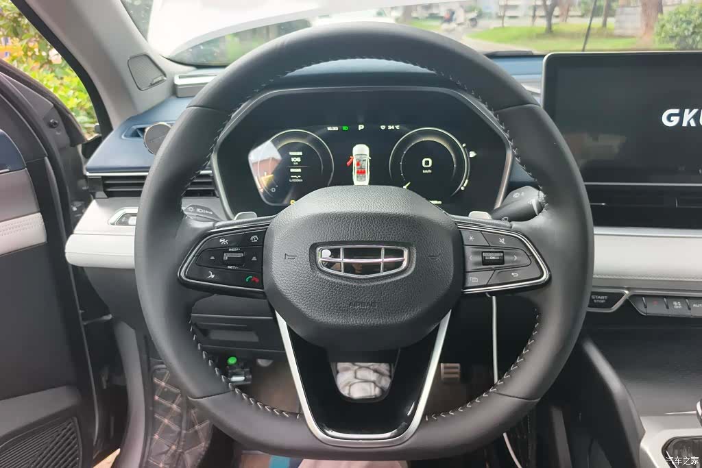 Geely Preface, 2020 15