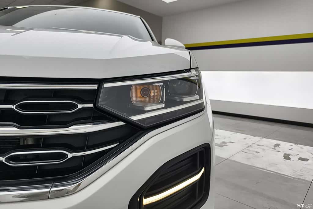 Volkswagen Tayron, 2019 все фото