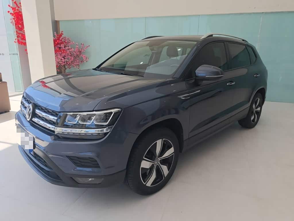 Volkswagen Tharu