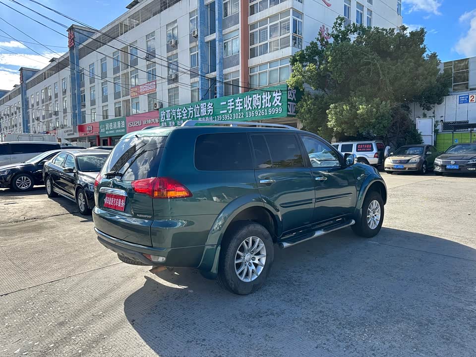 Mitsubishi Pajero Jinchang