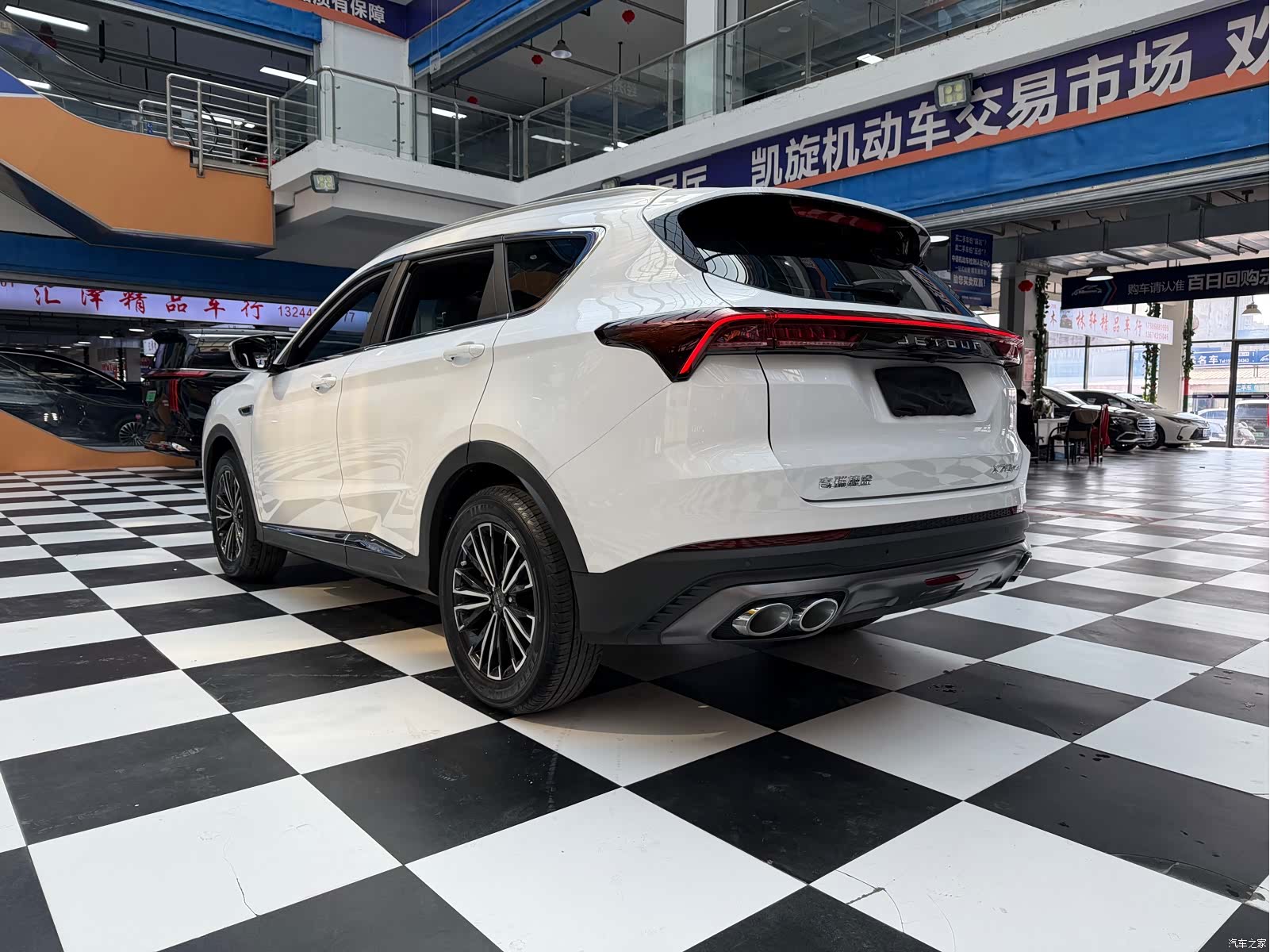 Jetour X70, 2022 17